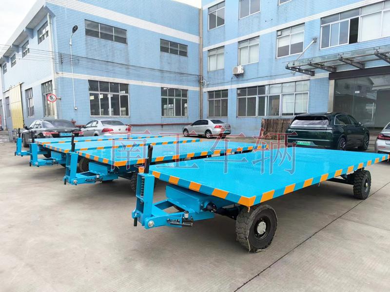 6吨安博·体育（中国）蓝色 带减震带刹车工具拖车